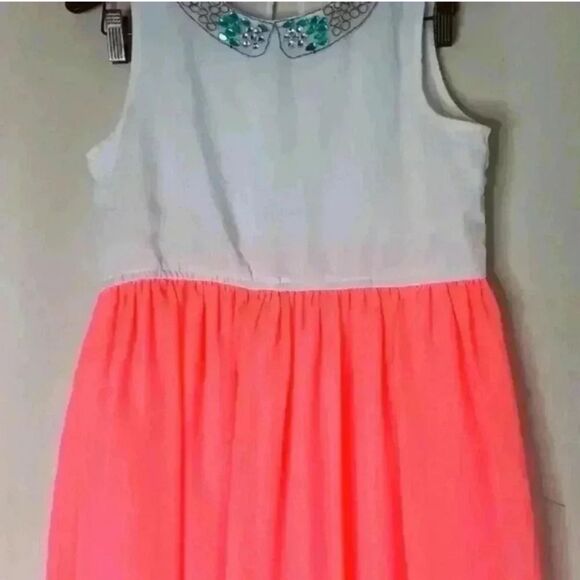 Pinky Dress 👗 - Picture 5 of 10